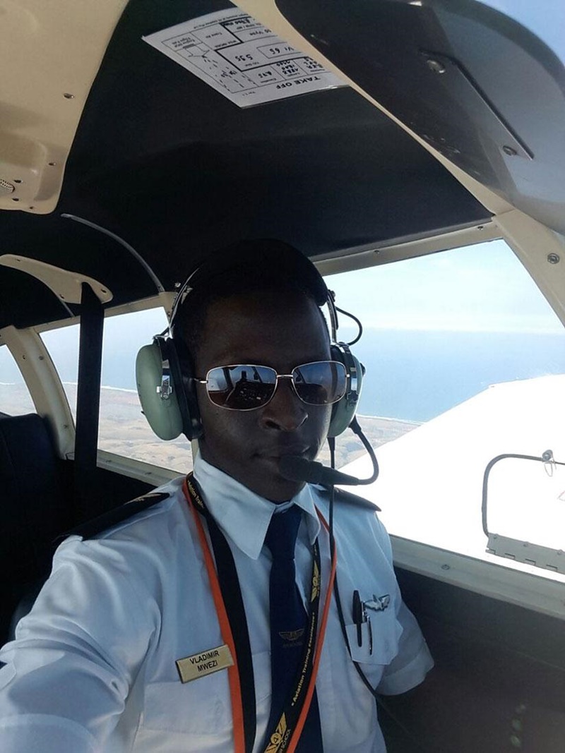 Mwezi