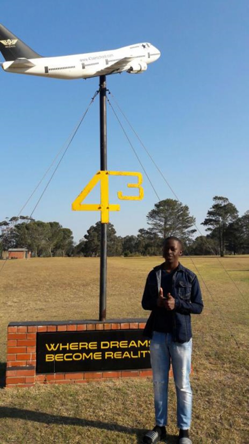 Mwezi